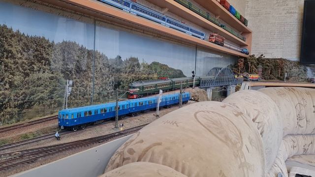 ЭР10 смотреть онлайн