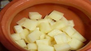 Говядина в горшочках с картошкой