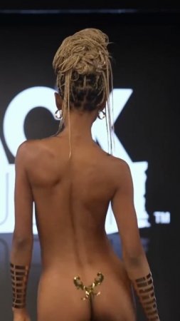 Вот это дойки! 18+. Эротика
