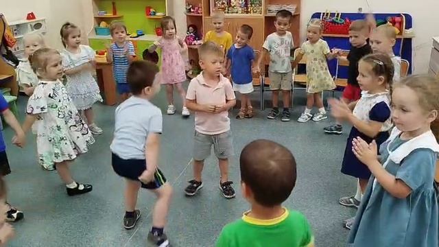 День рождения в детском саду. Володе 3,11. смотреть онлайн