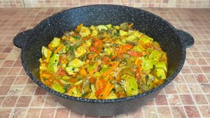 Овощное рагу из доступных овощей