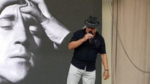 250725 Песня Высоцкий Корабли постоят и ложатся на курс чтобы снова уйти Юрий Строев парк город Орёл