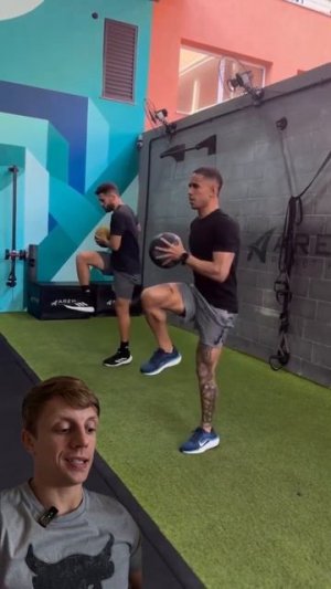 И не только футболистам ⬇️