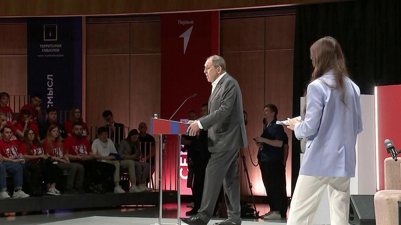 О глобальных международных вызовах говорили в мастерской управления "Сенеж"