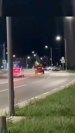 Полиция ловит нарушителя?