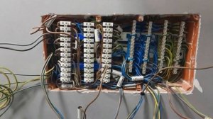 Коммутация электропроводки в квартире без распредкоробок.