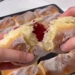 ВОЗДУШНЫЕ БУЛОЧКИ С ПОВИДЛОМ