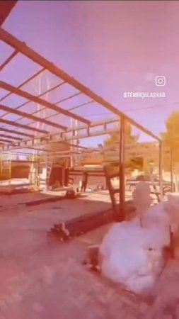 Монтаж металлоконструкций для навеса на участке ⚙️🔥
