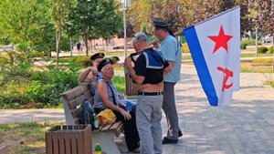 МАРИУПОЛЬ на День ВМФ Левый берег Пляж🏬Восстановление и Жизнь сегодня