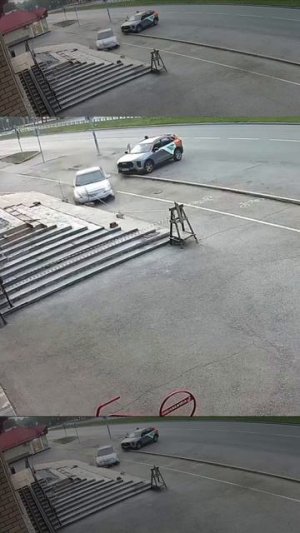 Водитель уставился в телефон?