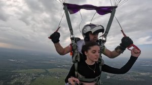 Кристина прыгает с парашютом. Аэродром Волосово, 26 июля 2025 г.