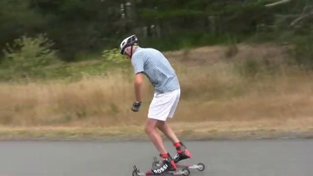 Developing longer glide while skating on roller skiing - Part 1