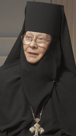 Игуменья Евстолия: «Тяга к молитве, тяга к духовному делу никогда нас не оставляла» #Крест #Господь
