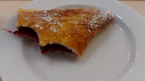 Медленно поедаем слойку со смородиной. (серия вкусная еда).  №3055 (4)