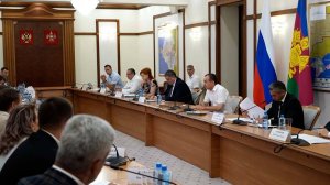 Кондратьев встретился с представителями санаторно-курортного комплекса Анапы
