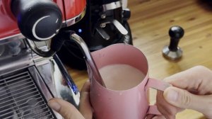 Приготовление капучино