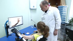 Югорчане лечат заболевания мозга на роботизированном оборудовании