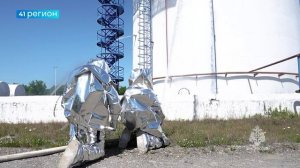 ТУШИТЬ ЗАПРАВОЧНЫЙ КОМПЛЕКС ТРЕНИРОВАЛИСЬ ПОЖАРНЫЕ КАМЧАТКИ • НОВОСТИ КАМЧАТКИ