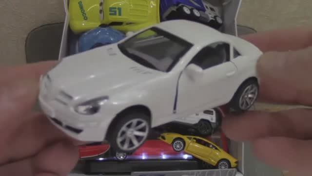 Детские машинки. Легковые автомобили во всей красе.