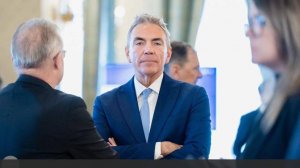 Bloomberg узнало об отставке вице-премьера Румынии из-за дела о мошенничестве