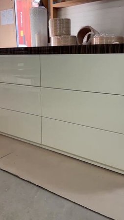 Комод в шпоне , в лаке на доводчиках с пушем на заказ от Артдеко ателье мебели Москва 89670074433