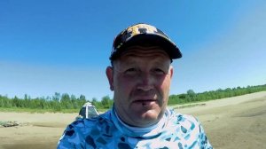 Чехонь пошла!!! Здоровенный жерех бонусом! Клевый отдых всей семьей!