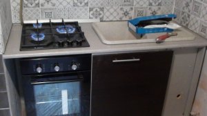 Ремонт кухни 21 день// Закрепил столешницы, установил газовую панель и духовой шкаф.
