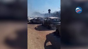 ЧП на Сардинии: отдыхающим приходится спасаться на лодках от лесного пожара