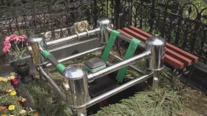 Ритуальный лифт для захоронения урны