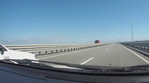 НИЗКОВОДНЫЙ МОСТ ЧЕРЕЗ АМУРСКИЙ ЗАЛИВ ВО ВЛАДИВОСТОКЕ.