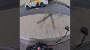 Моноколесник упал на Садовом кольце в Москве