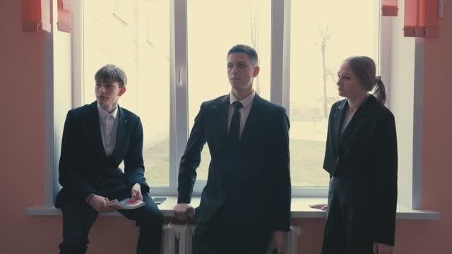 Что угодно. Короткометражный фильм