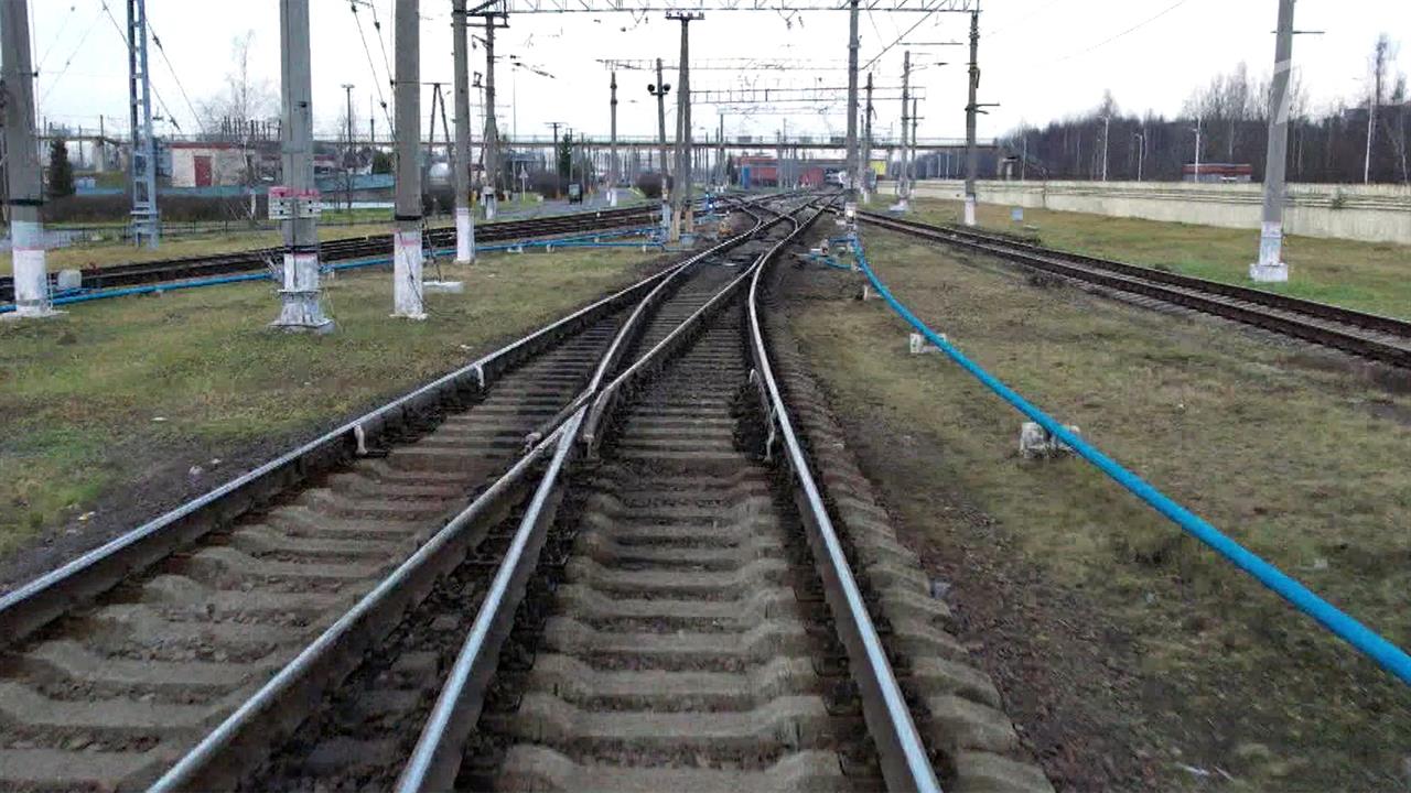 О развитии железных дорог говорили на встрече Михаила Мишустина с Александром Сахаровым