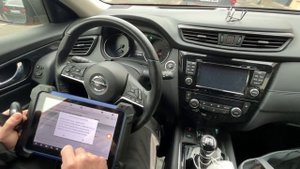Nissan X Trail 2019 программирование смарт ключа Keydiy программатор Autel 608 IM