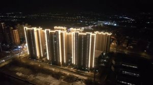 Любые варианты архитектурной подсветки жилищных комплексов "под ключ".