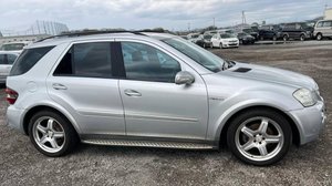 В разборе Mercedes ML350 W164 2007 год