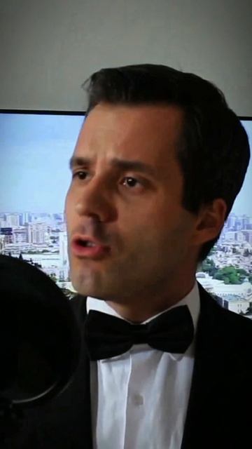 Внук Муслима Магомаева поёт Город мой, Баку смотреть онлайн