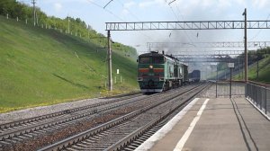 Тепловоз 2ТЭ10М-3332 на подъёме. Звук 10Д100.