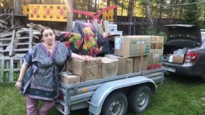 Жители Ленобласти собрали гумпомощь для жителей Мариуполя