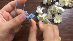 Красивый цветок  крючком