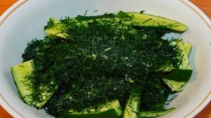 Быстрая закуска из огурцов