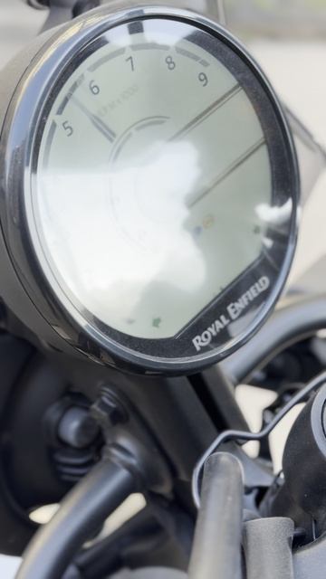 Royal Enfield Himalayan 450 смотреть онлайн