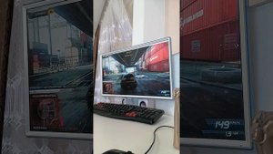 играю в нид фас пид на компе моей сестры