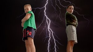 Мы с Димой посорились!