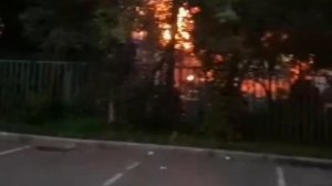 🔥Горят бытовки на территории школы в районе Южное Медведково🔥