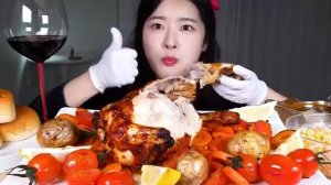 Мукбанг и Mukbang с Изяществом: Жареная Курица и Вино! 🍗🍷 Плюс Рецепт