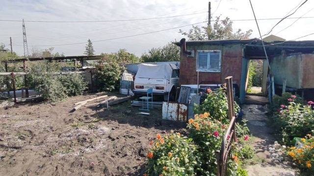 Продаётся участок 6 соток в СНТ «Восток» в черте города Омска! Все коммуникации, готово к ИЖС. смотреть онлайн