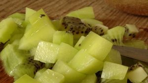 Быстрый маринад для свинины из киви