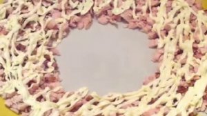 Гранатовый браслет (салат с копченой курицей)