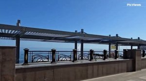 Крым Судак пляж Арзы сегодня 30 июля 2025. Какая погода сейчас в Крыму, обстановка на пляже